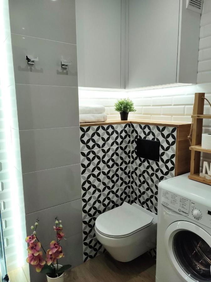 Cozy And Great Location By Cooee Apartments Warsaw Ngoại thất bức ảnh