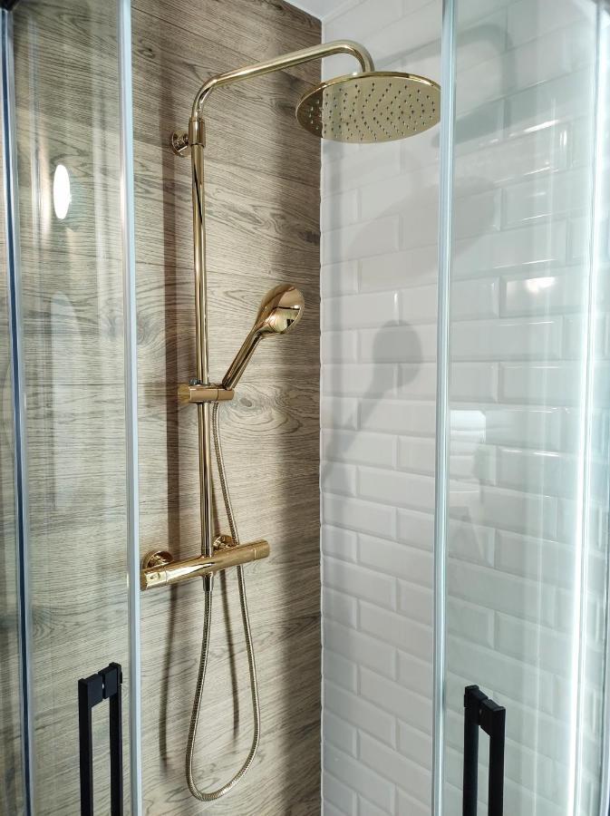 Cozy And Great Location By Cooee Apartments Warsaw Ngoại thất bức ảnh